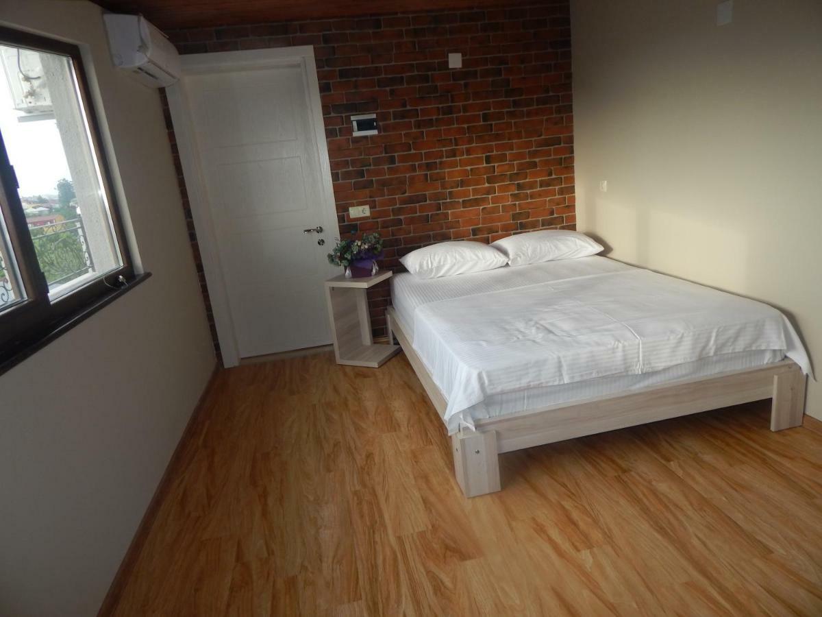 My House Hotel บาทูมิ ภายนอก รูปภาพ