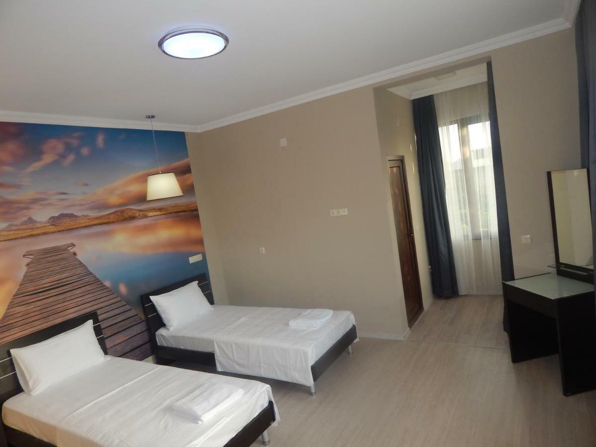 My House Hotel บาทูมิ ภายนอก รูปภาพ