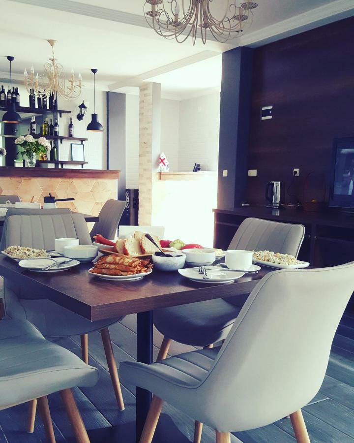 My House Hotel บาทูมิ ภายนอก รูปภาพ
