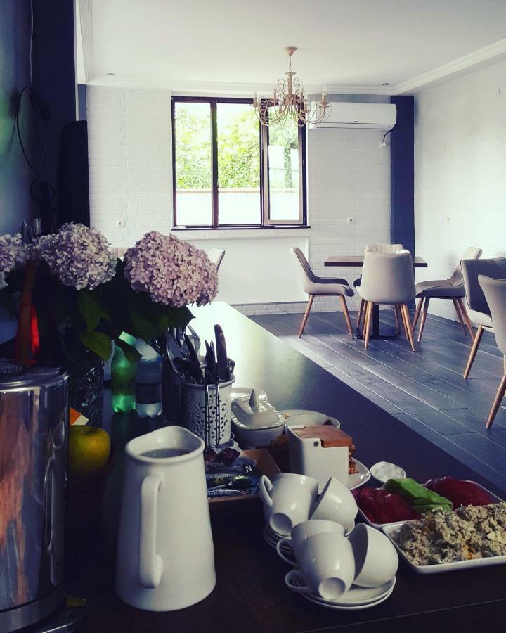 My House Hotel บาทูมิ ภายนอก รูปภาพ