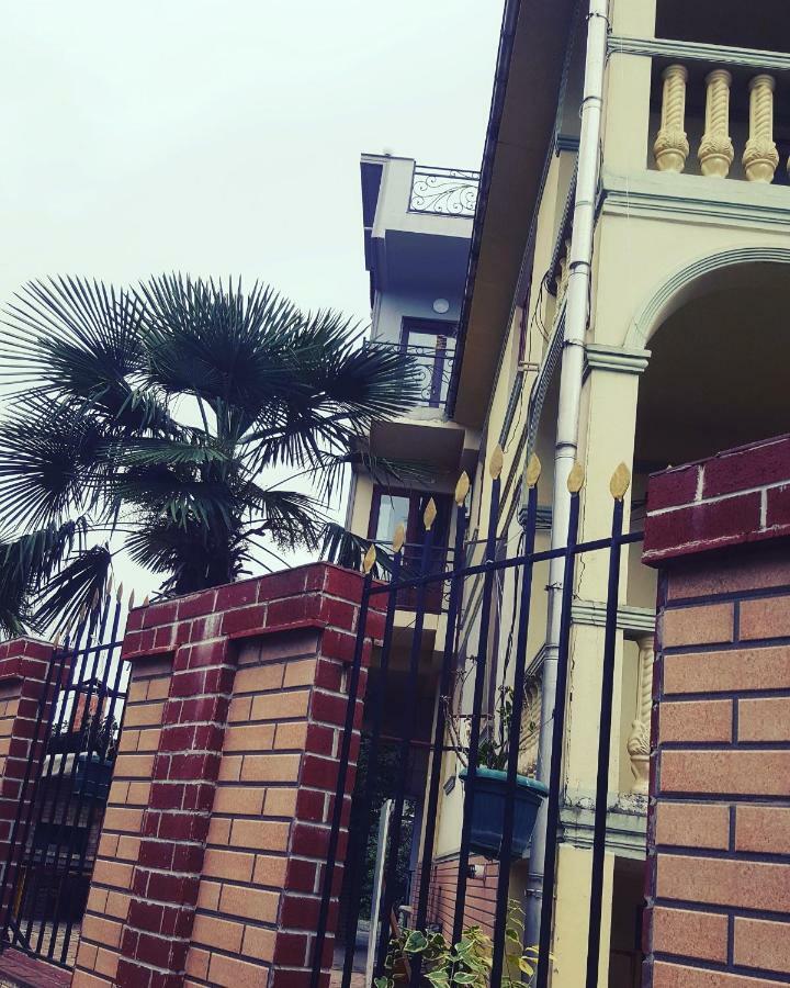 My House Hotel บาทูมิ ภายนอก รูปภาพ
